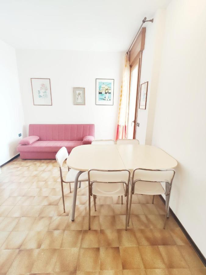 La Torre - Frontemare - Immobil Relax Villa ลิโดดิเยโซโล ภายนอก รูปภาพ